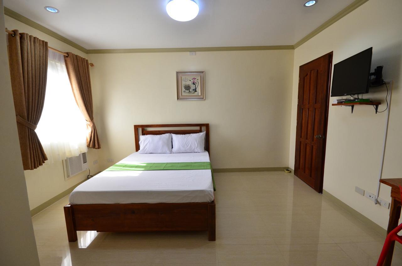 Gilin Pension House Puerto Princesa Exterior foto